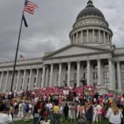 Rally in support of Planned Parenthood brings a variety of views